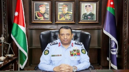 الحواتمة يوعز بالتحقيق بالتجاوزات أثناء ضبط شخص صدم إحدى الدوريات