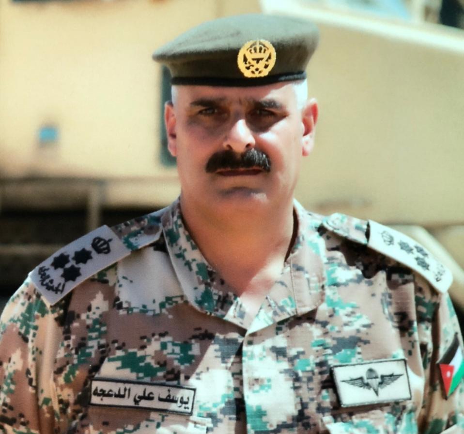 هل تأخذ الحكومة باقتراح العميد المتقاعد يوسف الدعجه