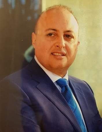 الحمار والفيل…. بقلم : د. ماهر الحوراني