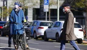 ألمانيا تمدد إجراءات العزل العام