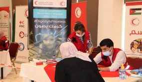 الهلال الأحمر ينهي حملة الشتاء الدافئ