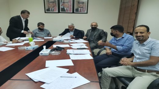 نقابة الصحفيين توقع اتفاقيتين استثماريتين في الزرقاء