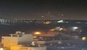 كتائب القسام تطلق رشقات صواريخ صوب مدينة عسقلان وقاعدة حتسريم الإسرائيلية و إصابة مستوطن بجروح خطيرة