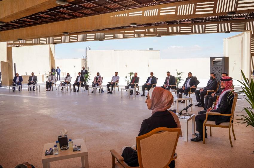 السلط : ولي العهد يلتقي مجموعة من الشباب والشابات
