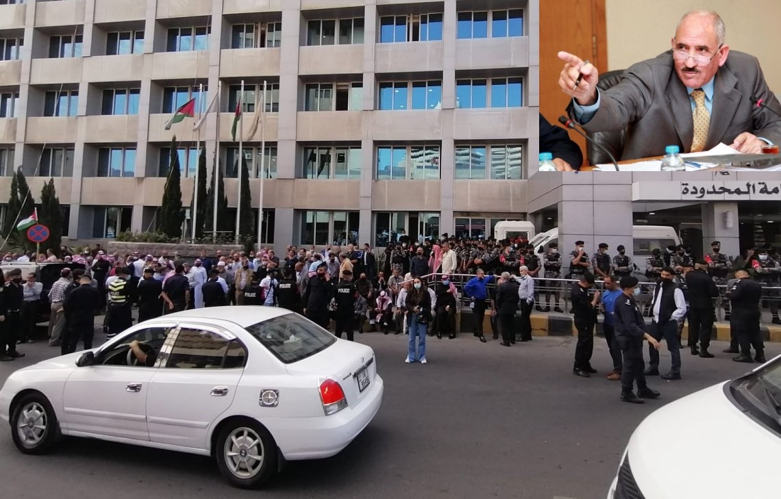 بيان للجنة متقاعدي الفوسفات يؤكد على متابعة الملاحظات ” المنعصة ” واسقاط القضية التي اقامها الذنيبات على الناطق الإعلامي