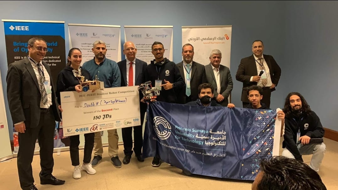 جامعة الأميرة سميّة للتكنولوجيا تحرزُ المركزين الثاني والخامس في مسابقة الجامعات الأردنية ل” الروبوتات”