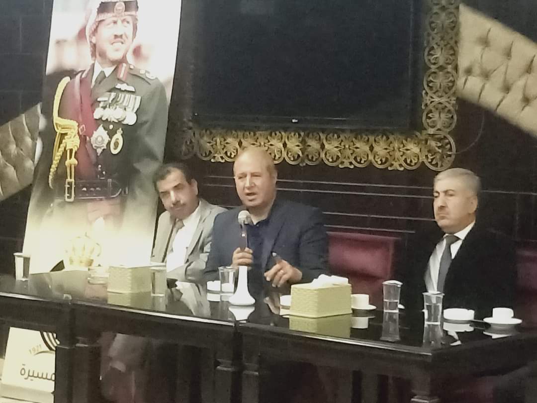 في محاضرة للرواشدة بالزرقاء “الحكومة الضعيفة عبء ٌ على الملك والوطن “
