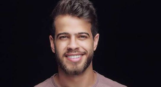 الفنان الأردني أدهم النابلسي يعلن اعتزاله الغناء طاعة لله تعالي
