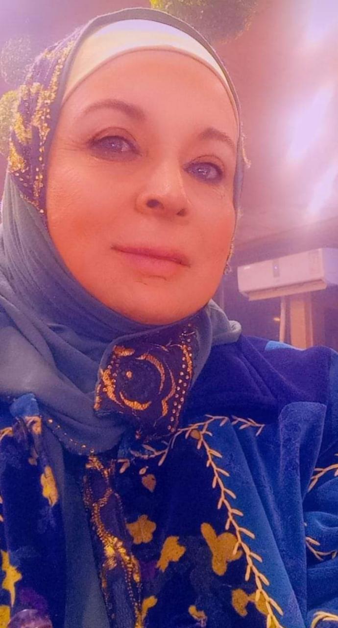 الدكتورة فاطمة النسور..إمرأة من ذهب وتستحق التقدير