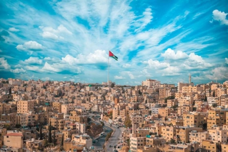 أجواء معتدلة في أغلب المناطق اليوم وحارة حتى السبت