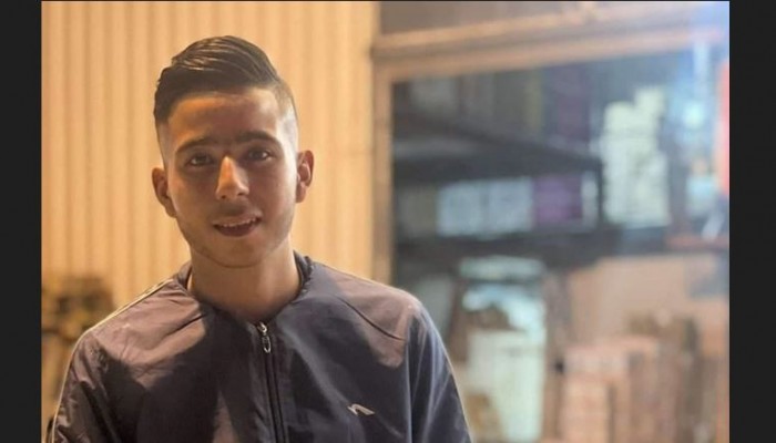شاب يافع ينظم لقافلة شهداء فلسطين