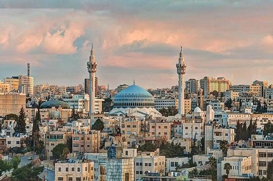 استمرار تأثير الكتلة الهوائية الحارة على المملكة وتوقع تساقط زخات من المطر بمناطق متفرقة
