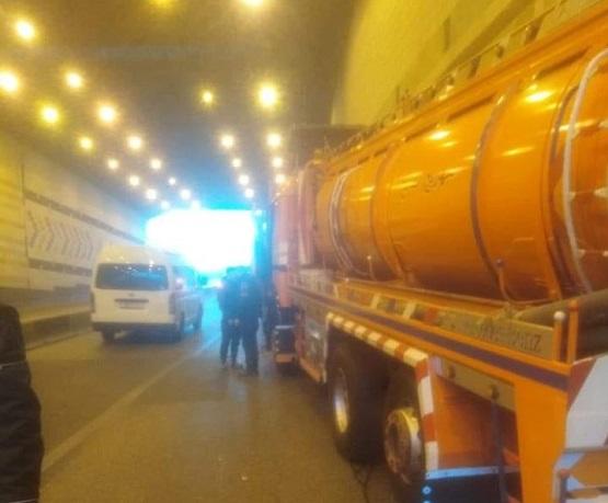 تعطل صهريج ما بين دوار الداخلية ونفق الدوار الرابع