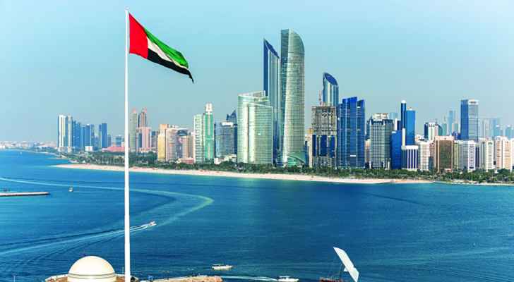 الإمارات تعلن تطبيق نظام جديد للتأشيرات