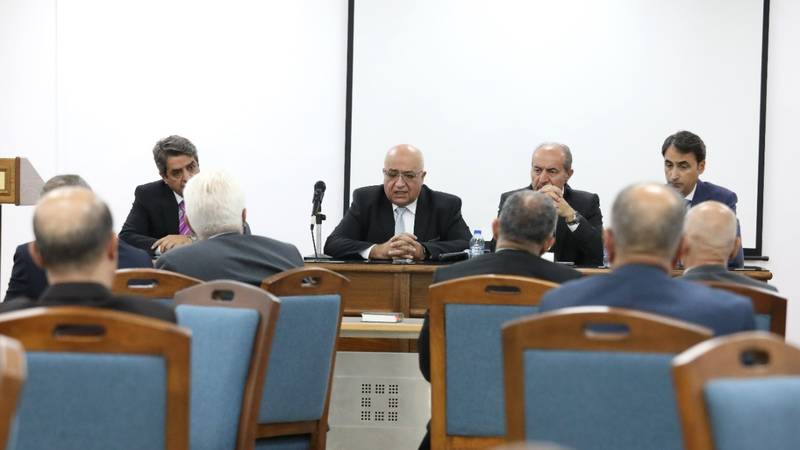 المعايطة يلتقي لجان الانتخاب لغرف التجارة بعد ادائهم القسم
