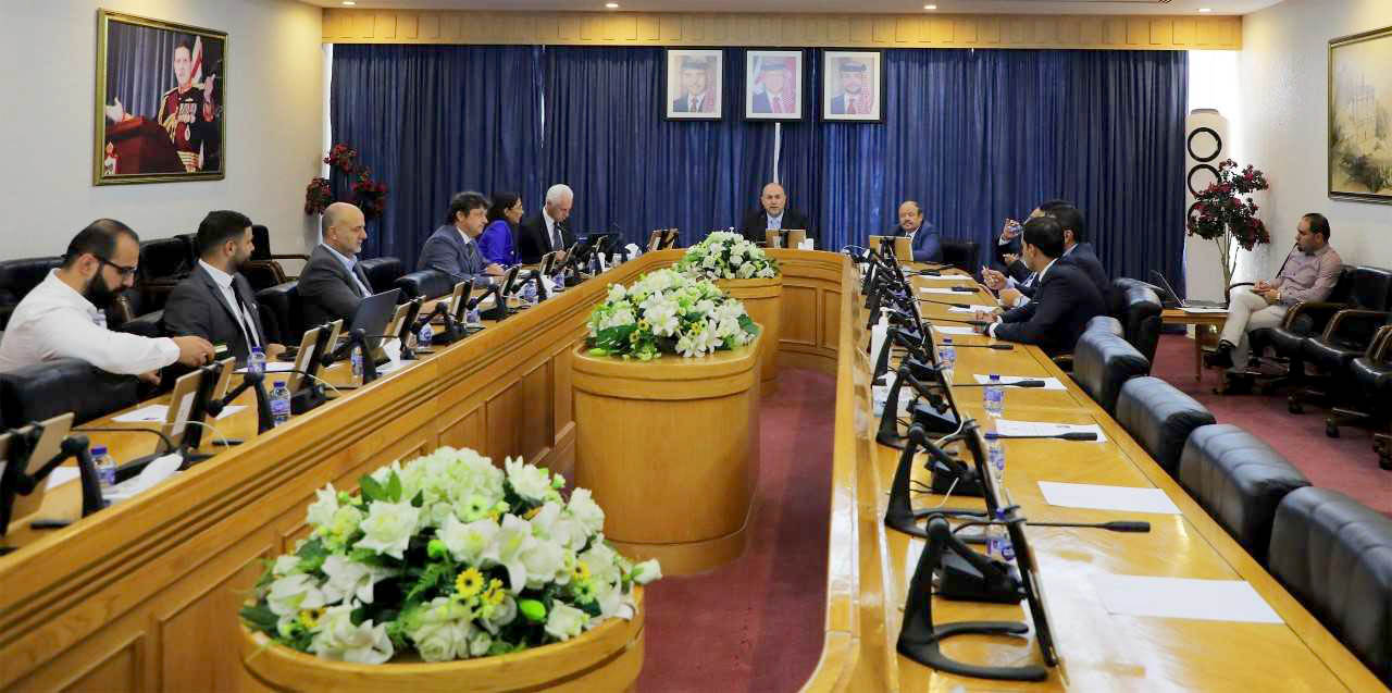الحوار الشبابي في الأعيان تطلع على التجربة الكندية بمشاركة الشباب السياسية