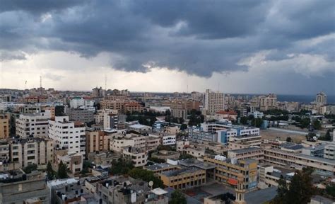 كتلة هوائية رطبة تؤثر على المملكة اليوم