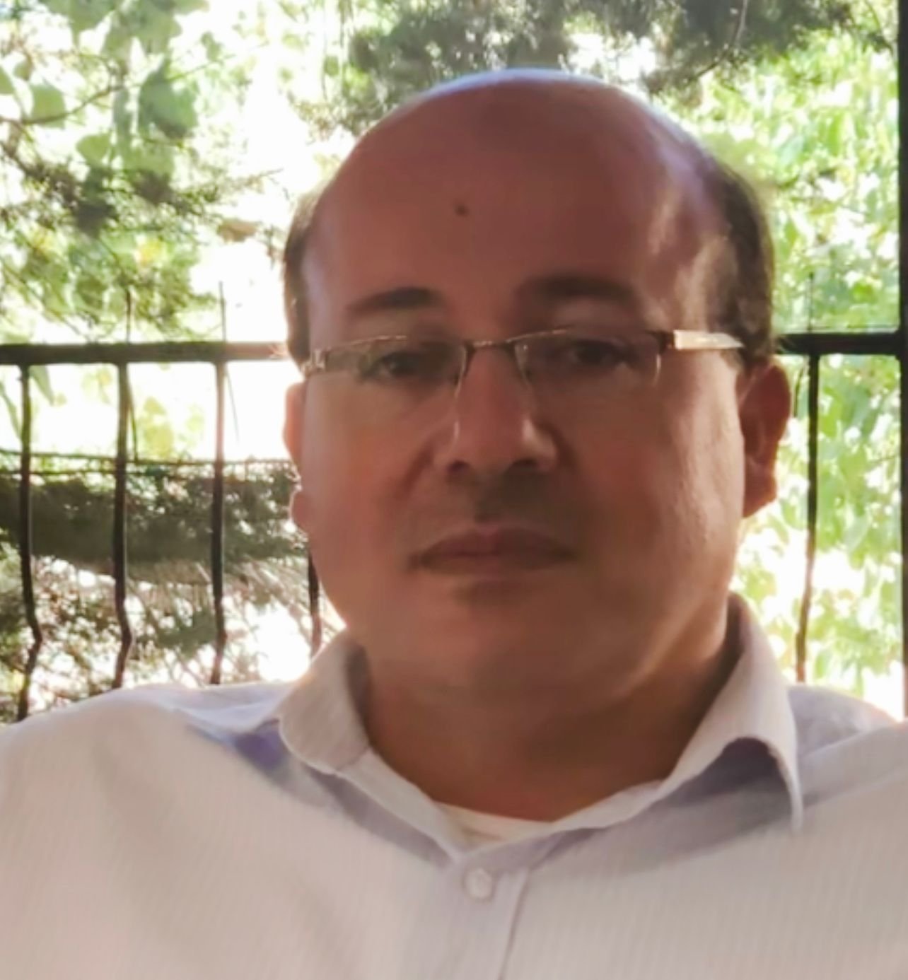 الدول العربية يوجد بجعبتها الأسلحة المتطورة لماذا ؟