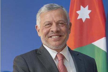 الملك يغادر أرض الوطن في زيارة رسمية إلى سلطنة عمان