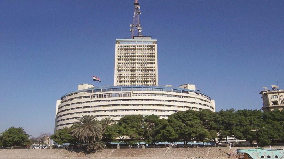 شخص يدّعي الجنون ويقتحم مبنى الإذاعة والتلفزيون المصري